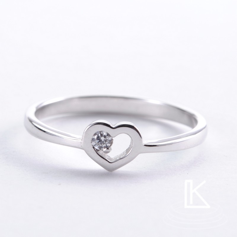 Zásnubný prsteň č. 19 v tvare srdca